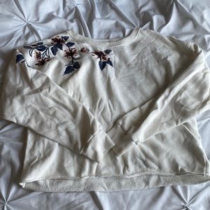 White floral thick long sleeve